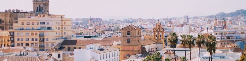 Wakacje w Hiszpanii: największe atrakcje Malagi