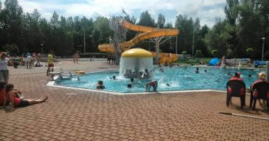 Zabka Swimming Pool in Laziska Gorne