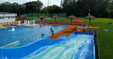 Swimming Pool Wodne oKKo in Kedzierzyn-Kozle