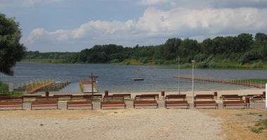 Plaża GOSIR w Wilczynie nad Jeziorem Wilczyńskim